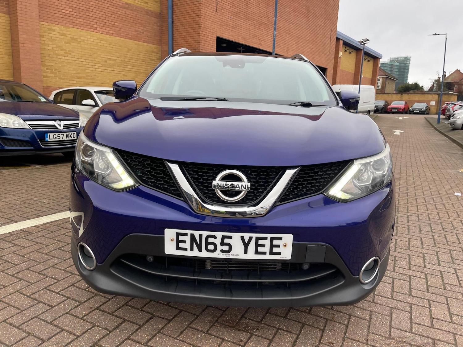 Used Nissan Qashqai for sale - 77538605: Photo 2