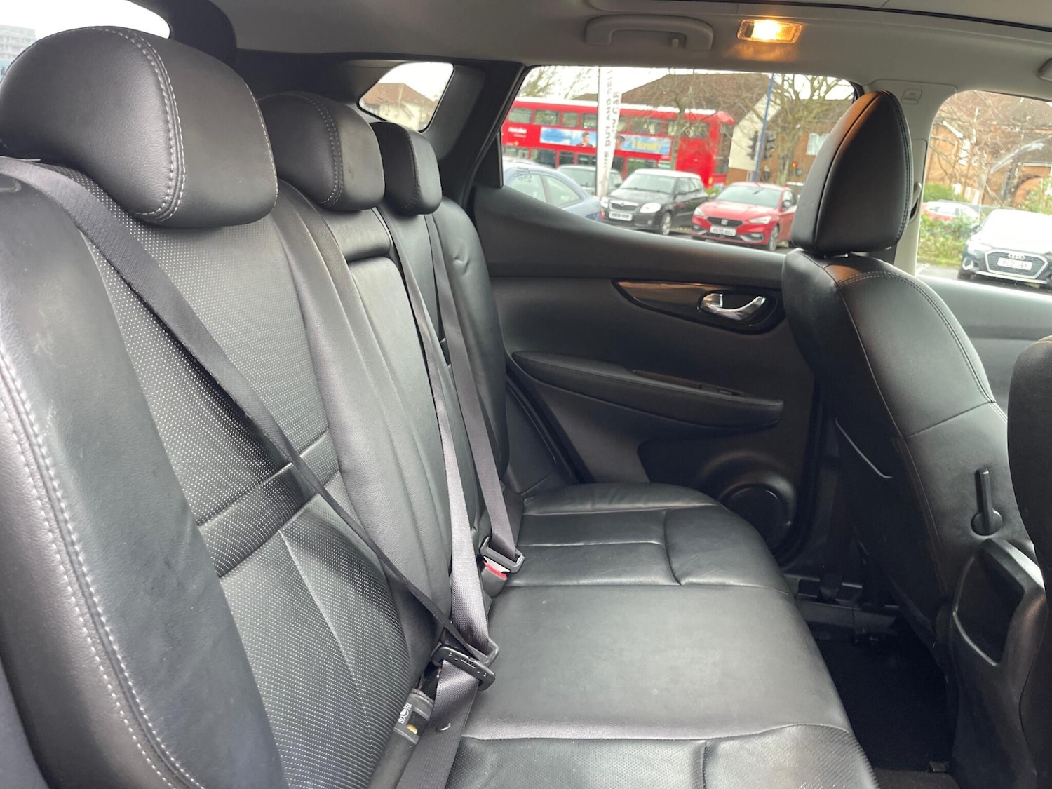 Used Nissan Qashqai for sale - 77538605: Photo 24