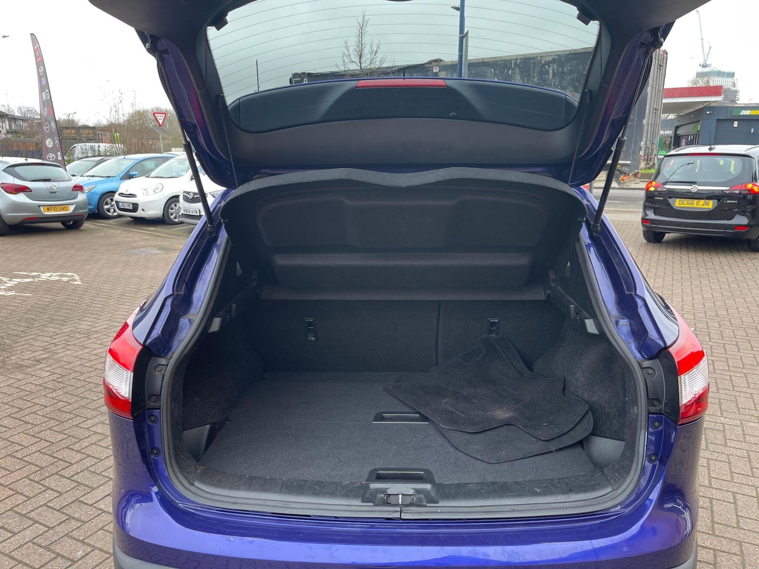 Used Nissan Qashqai for sale - 77538605: Photo 39