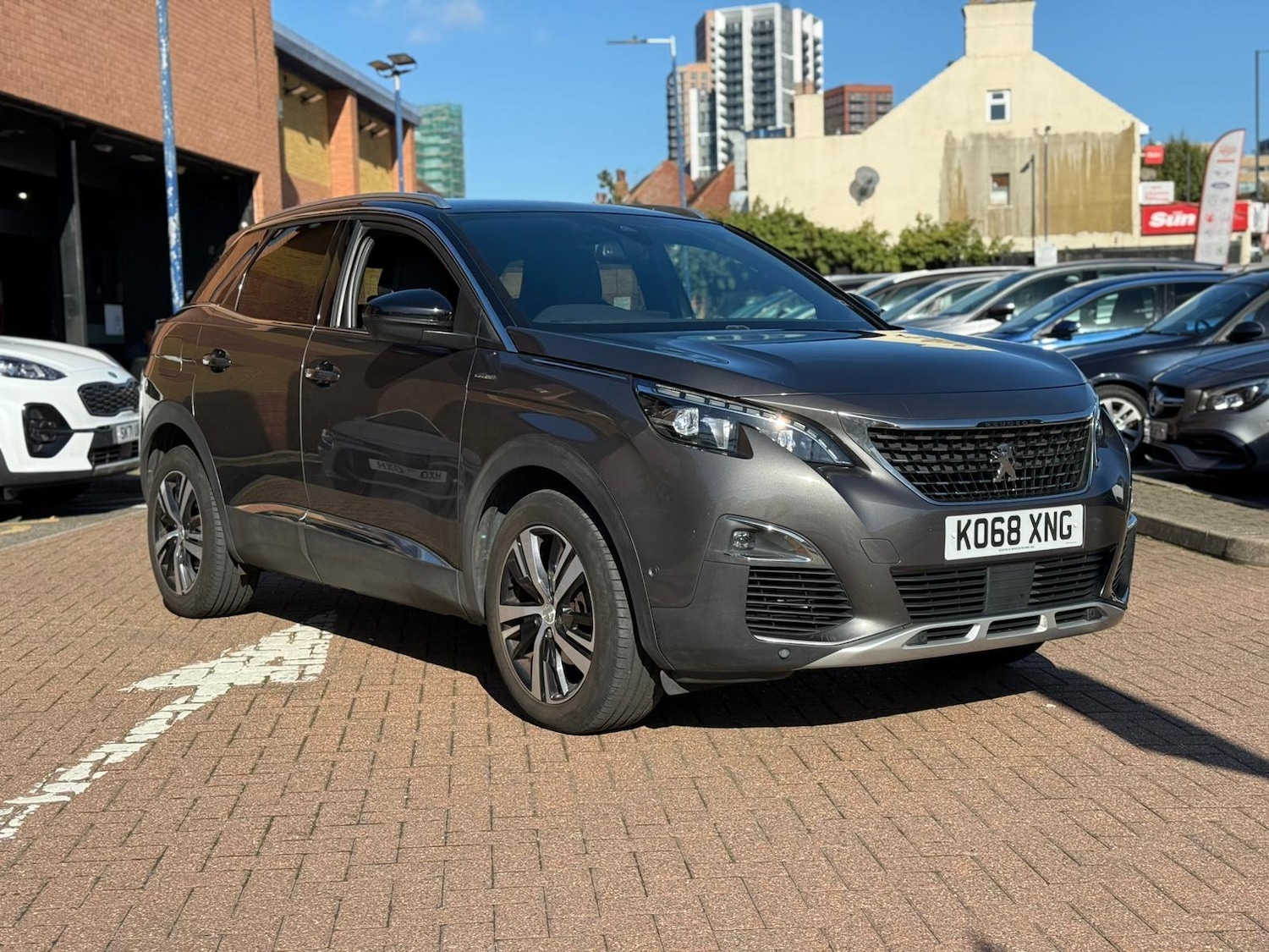 Used Peugeot 3008 2019 for sale - 76325977: Photo 2