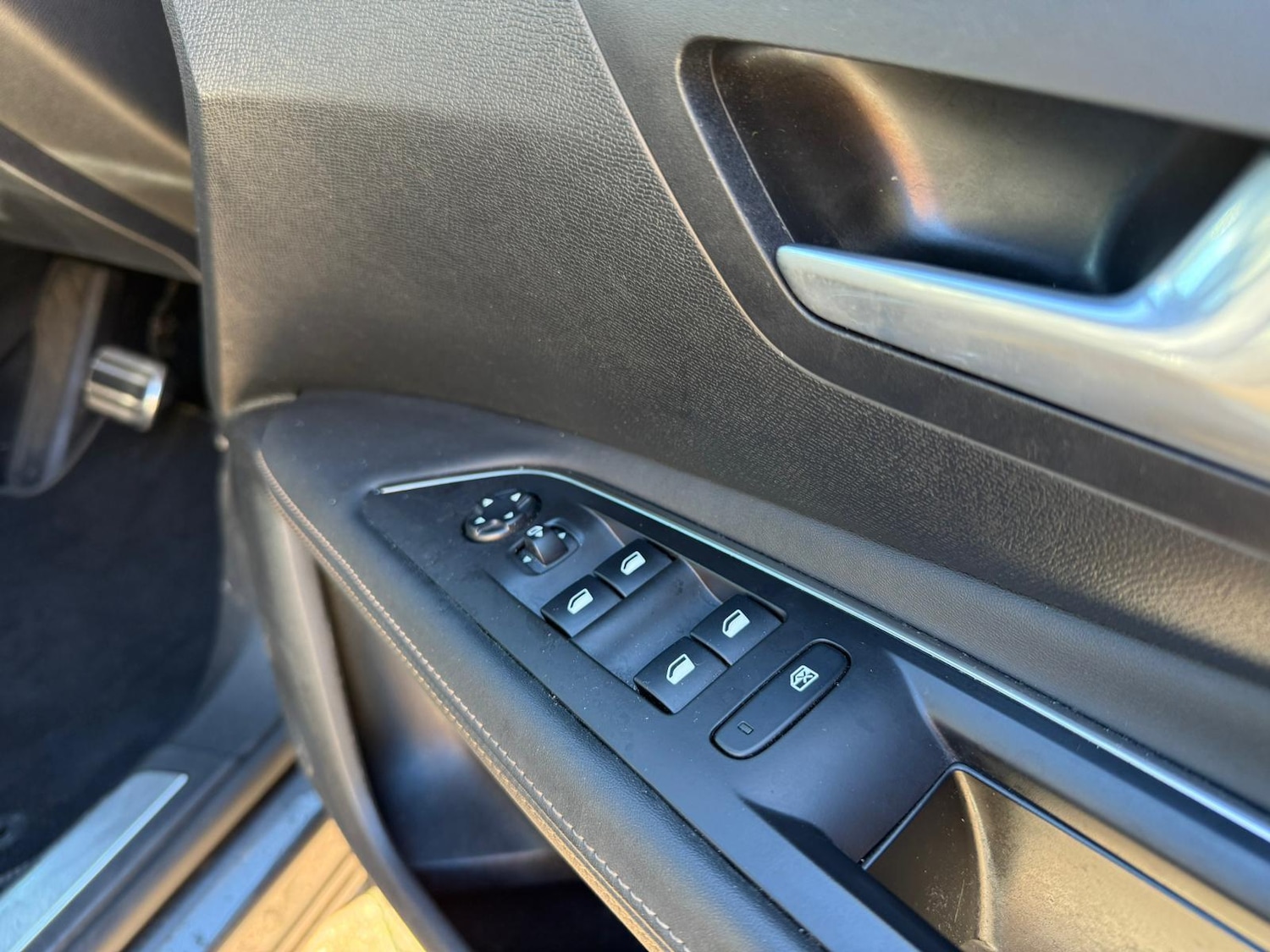 Used Peugeot 3008 2019 for sale - 76325977: Photo 21