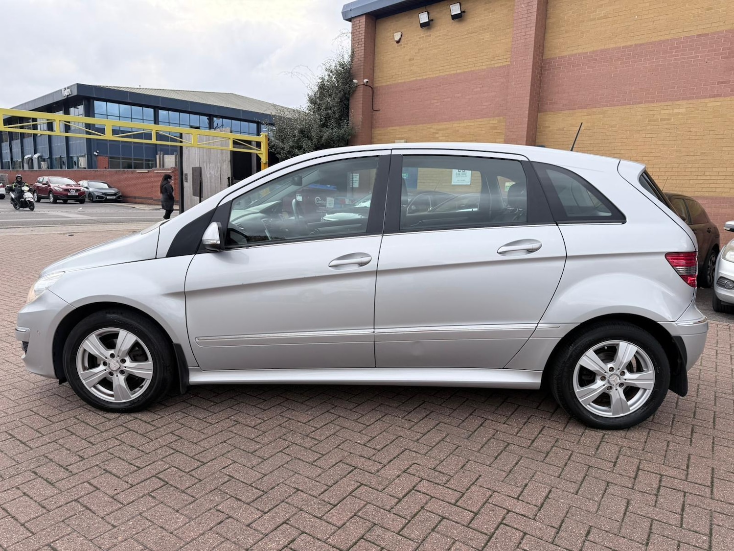 Used Mercedes-Benz B Class for sale - 76992758: Photo 5