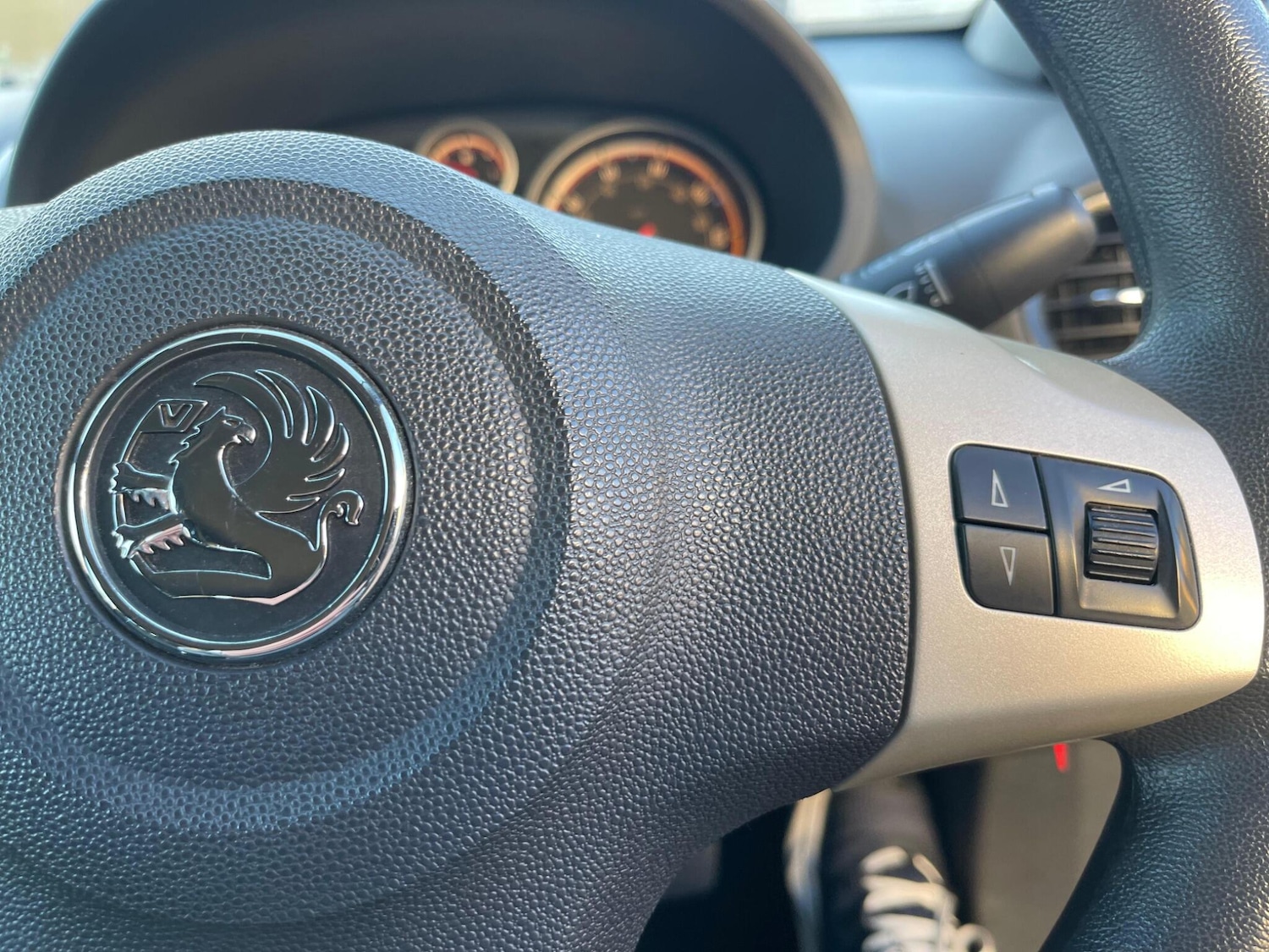 Used Vauxhall Corsa 2008 for sale - 77097933: Photo 28