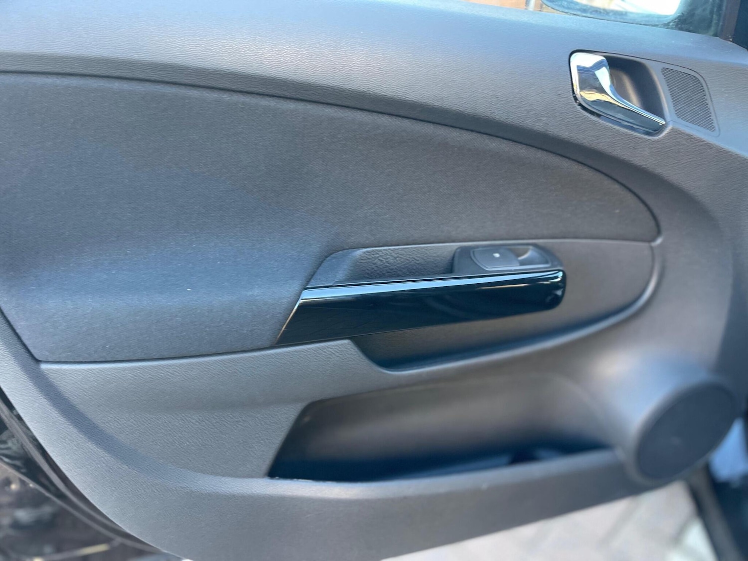 Used Vauxhall Corsa 2008 for sale - 77097933: Photo 33