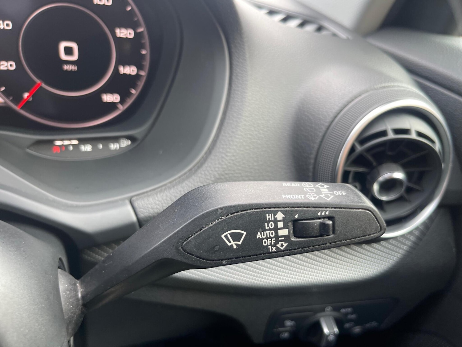 Used Audi Q2 2017 for sale - 76551913: Photo 30