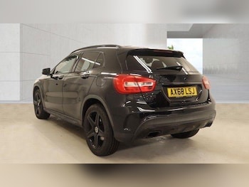 Used Mercedes-Benz GLA 2018 for sale - 78705231: Photo