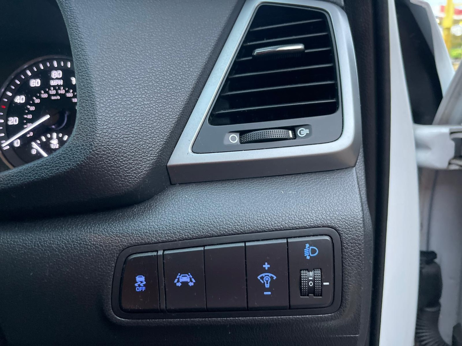 Used Hyundai TUCSON 2017 for sale - 76551897: Photo 24