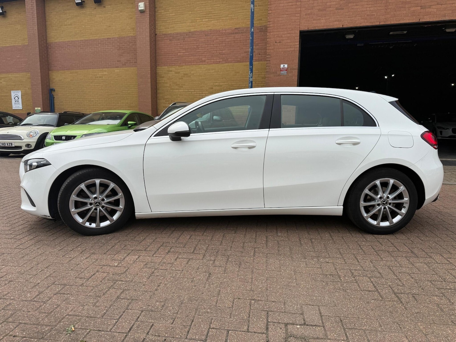 Used Mercedes-Benz A-Class 2020 for sale - 76551922: Photo 4