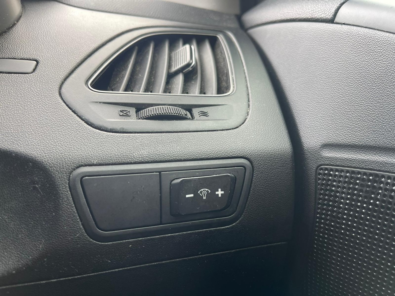 Used Hyundai Ix35 2014 for sale - 76359965: Photo 26