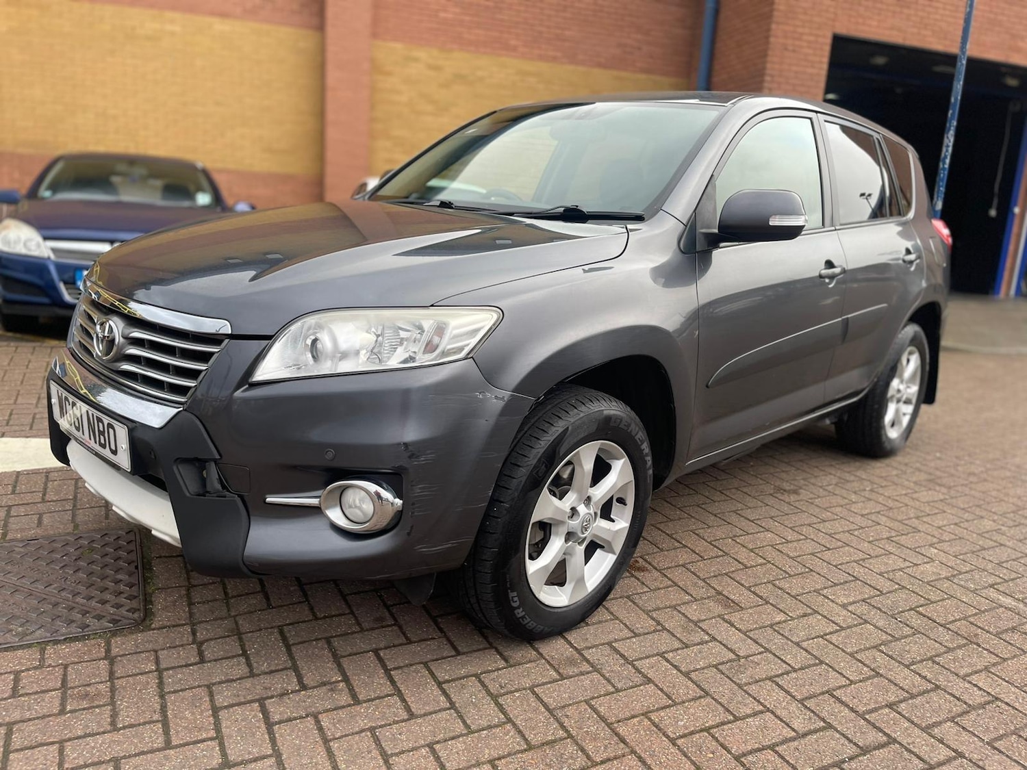 Used Toyota RAV4 2012 for sale - 77559457: Photo 2