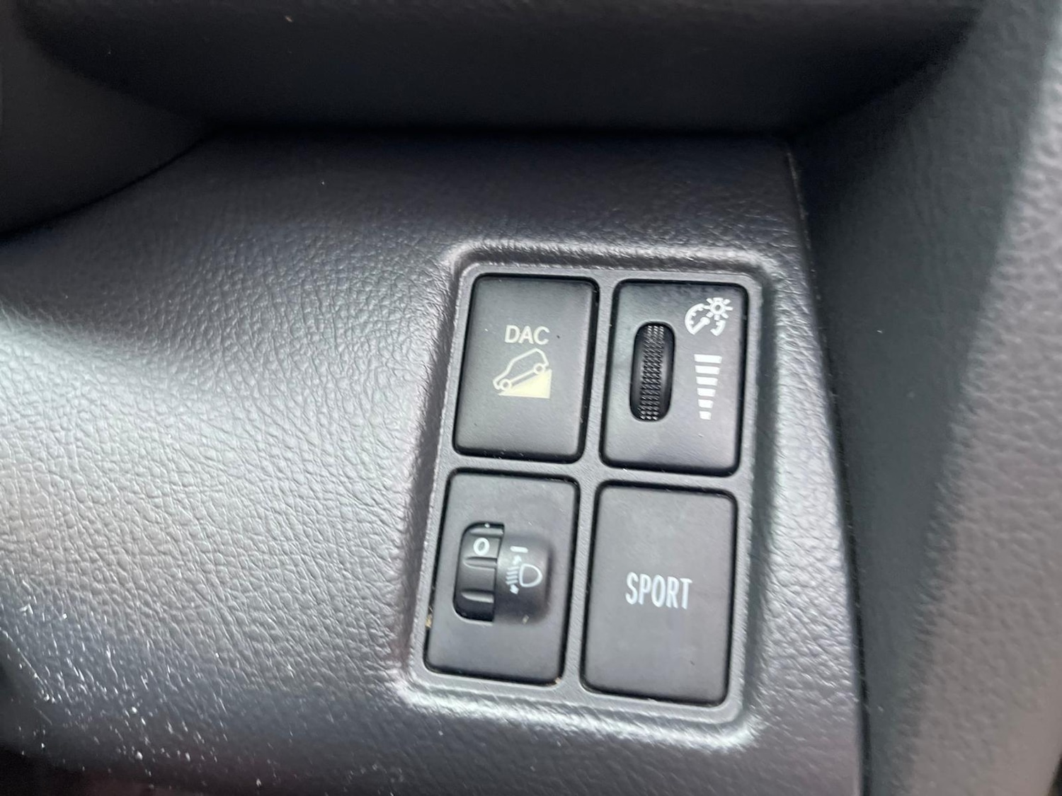 Used Toyota RAV4 2012 for sale - 77559457: Photo 22