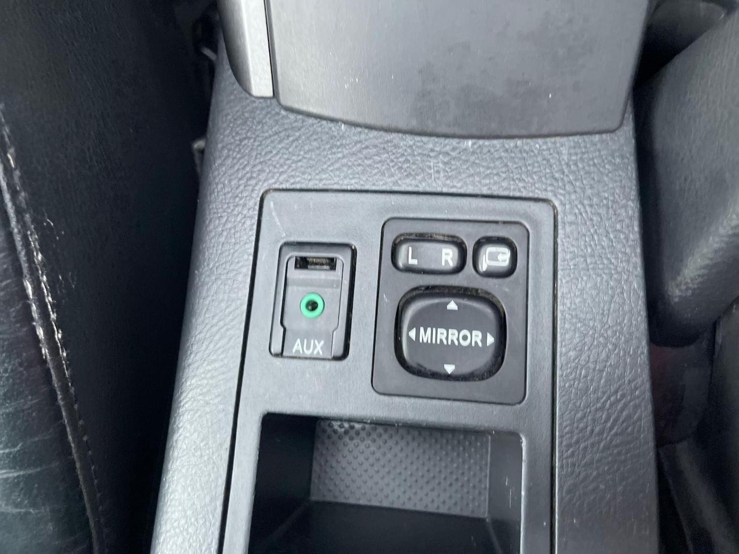 Used Toyota RAV4 2012 for sale - 77559457: Photo 27