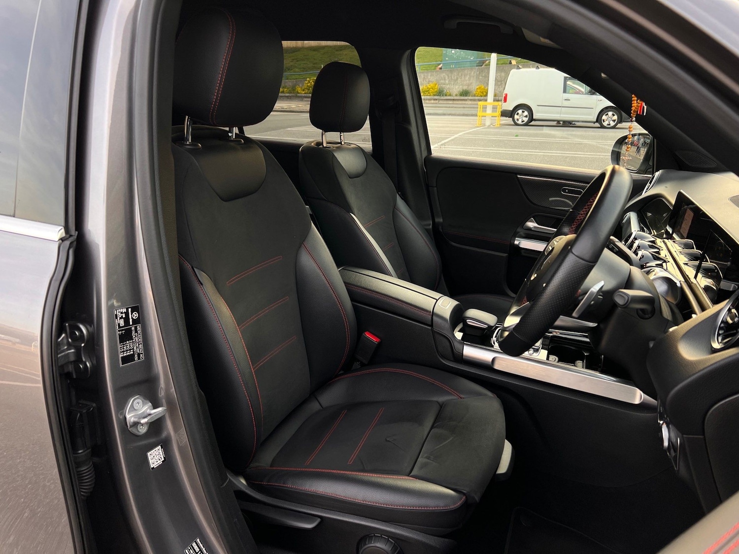 Used Mercedes-Benz GLB 2020 for sale - 76326749: Photo 15