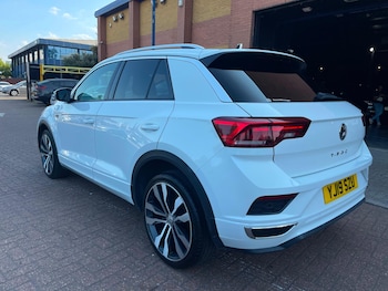 Used Volkswagen T-Roc 2019 for sale - 79412016: Photo