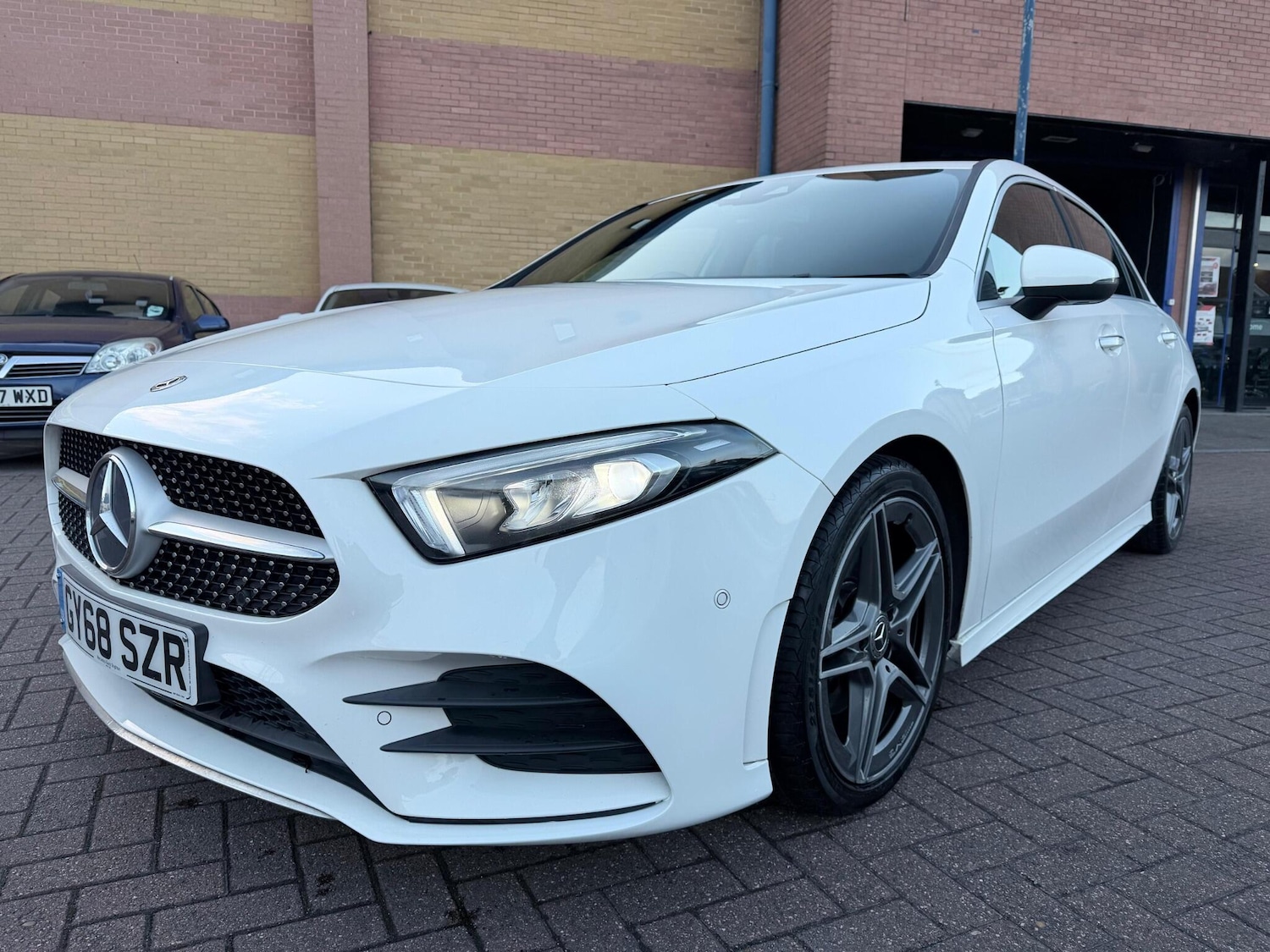 Used Mercedes-Benz A-Class 2018 for sale - 77454748: Photo 3