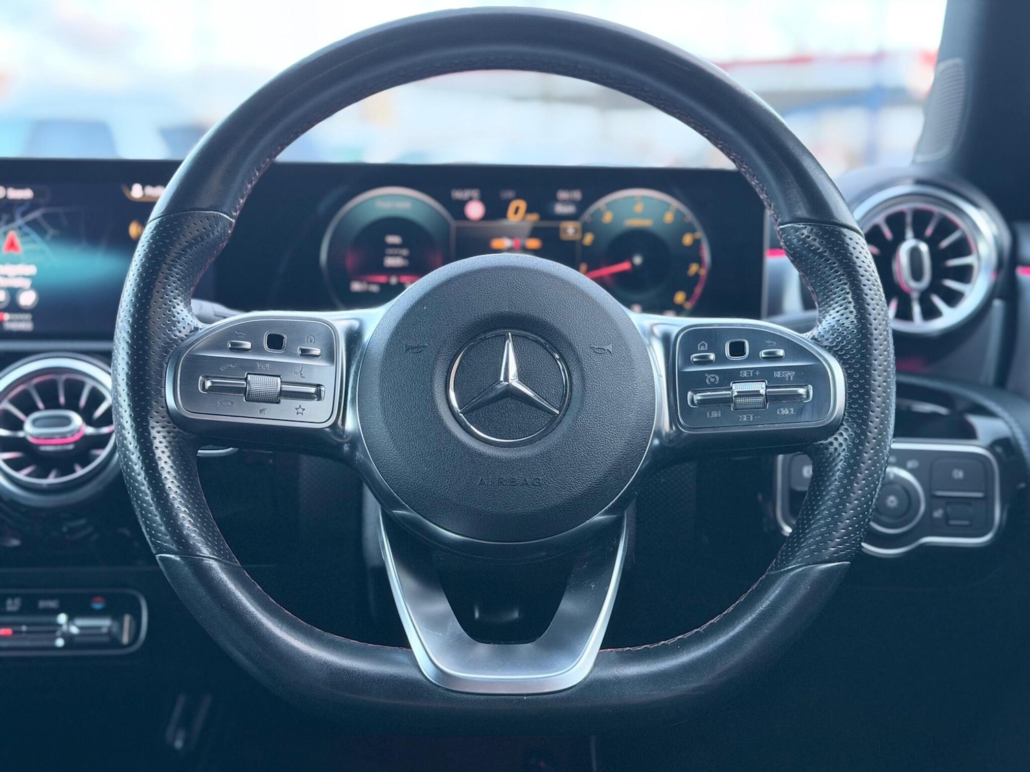 Used Mercedes-Benz A-Class 2018 for sale - 77454748: Photo 38