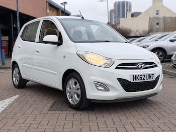 Used Hyundai i10 2013 for sale - 77081530: Photo