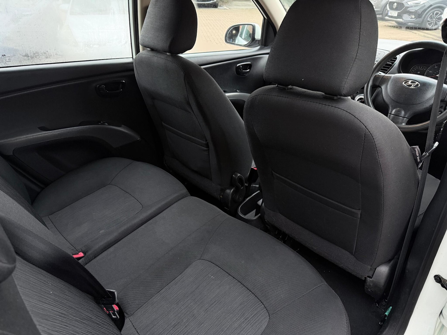 Used Hyundai i10 2013 for sale - 77081530: Photo 21