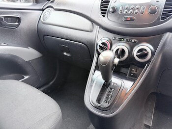 Used Hyundai i10 2013 for sale - 77081530: Photo