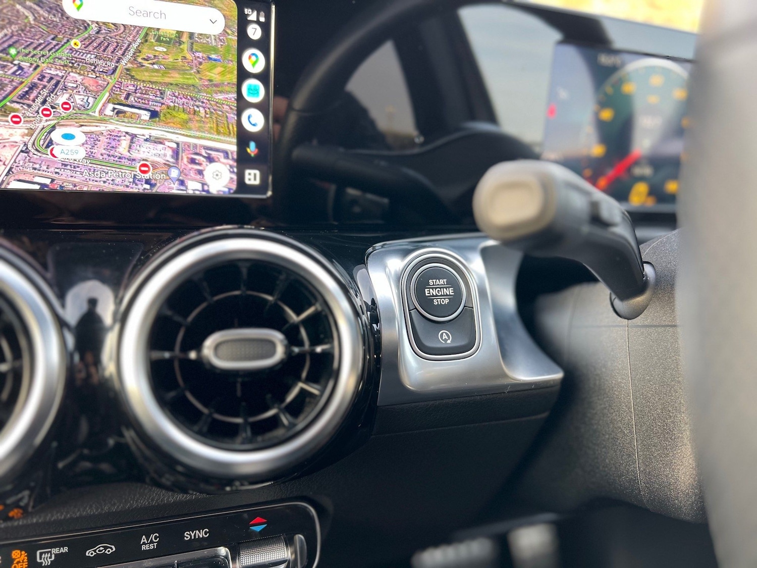 Used Mercedes-Benz GLB 2020 for sale - 76551887: Photo 14