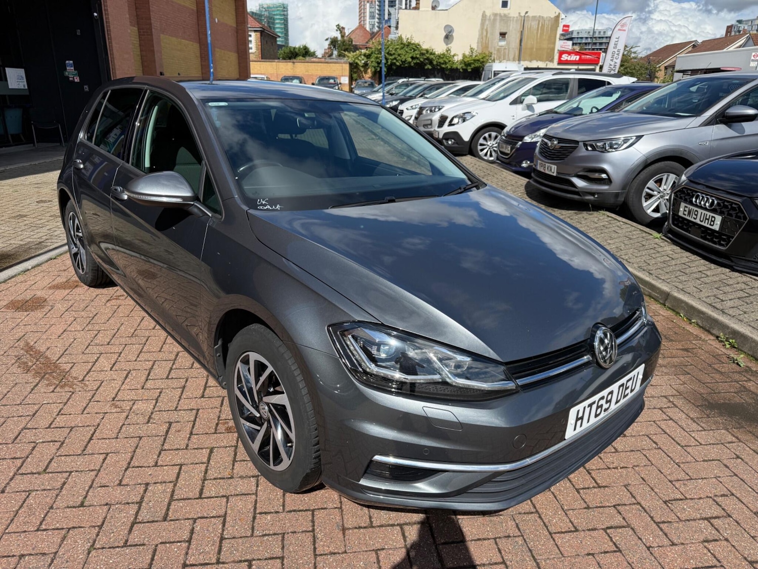 Used Volkswagen Golf 2020 for sale - 76551926: Photo 17