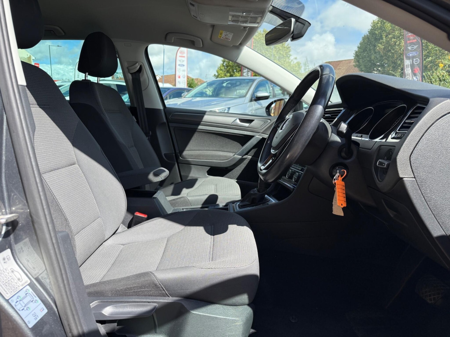 Used Volkswagen Golf 2020 for sale - 76551926: Photo 19