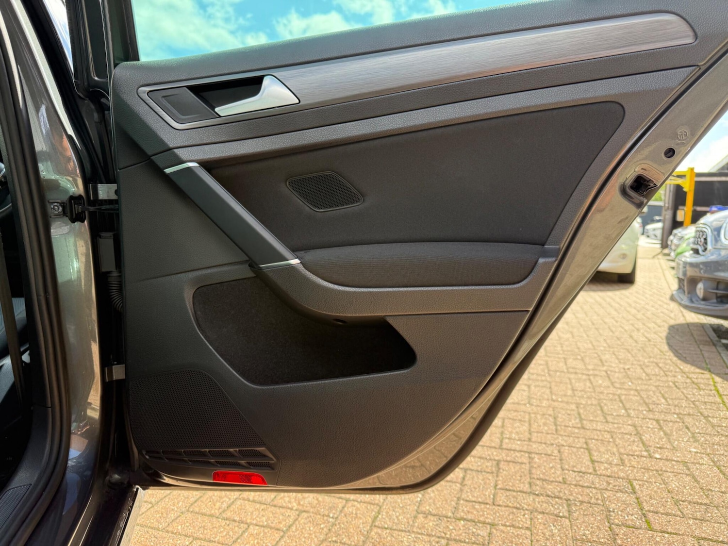 Used Volkswagen Golf 2020 for sale - 76551926: Photo 21