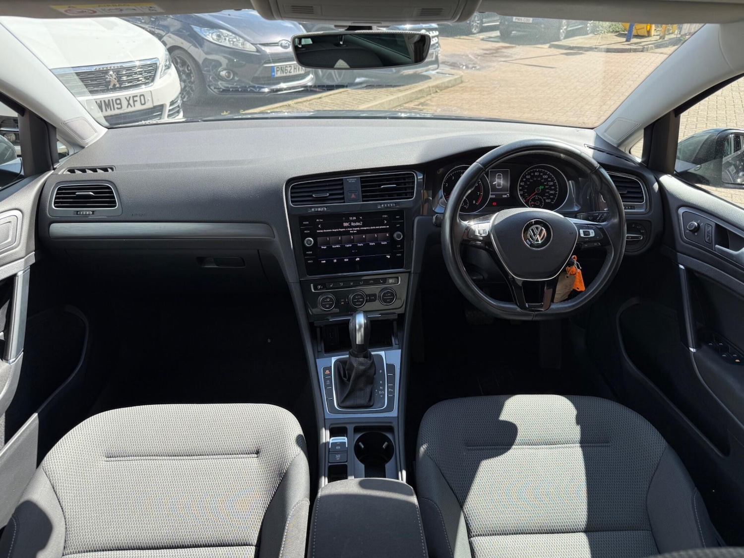 Used Volkswagen Golf 2020 for sale - 76551926: Photo 26