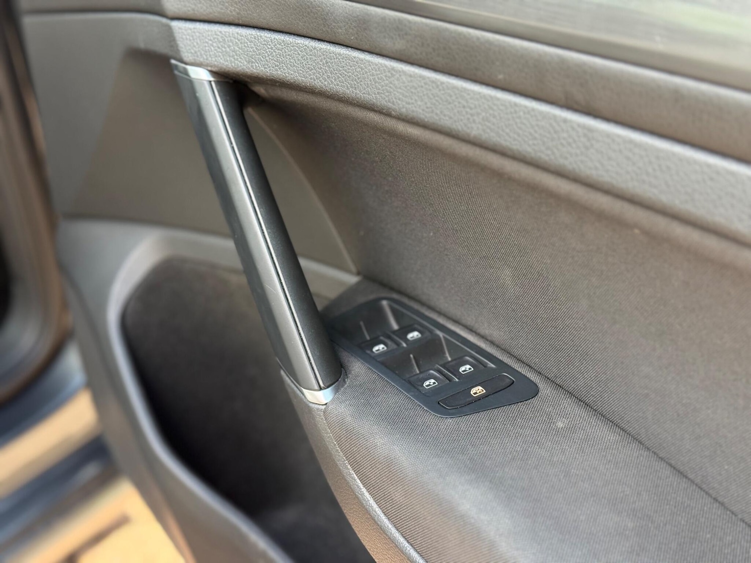 Used Volkswagen Golf 2020 for sale - 76551926: Photo 31