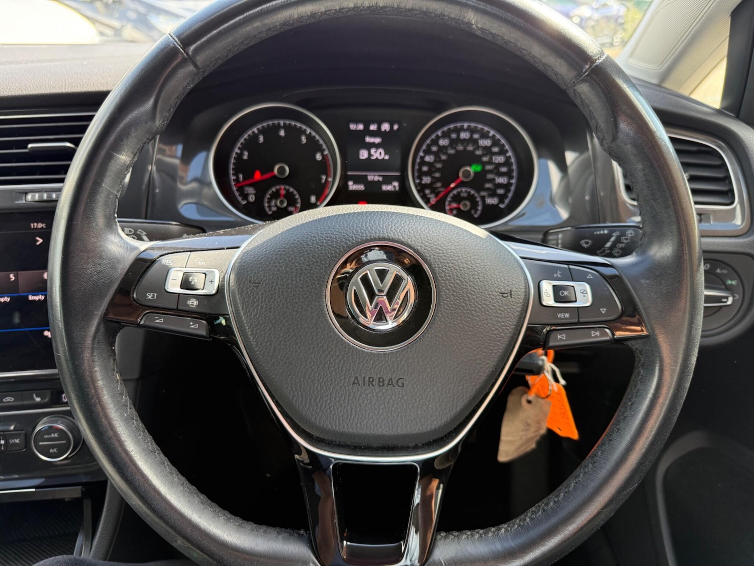 Used Volkswagen Golf 2020 for sale - 76551926: Photo 39