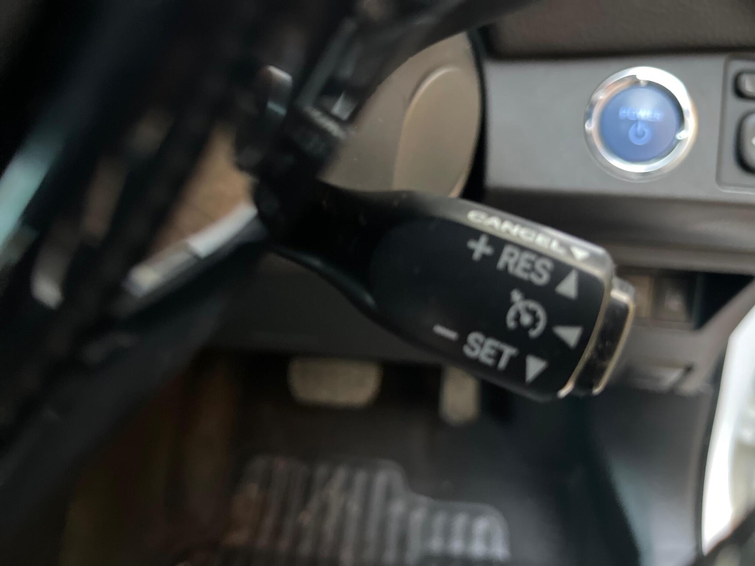 Used Toyota Yaris 2017 for sale - 77131968: Photo 31