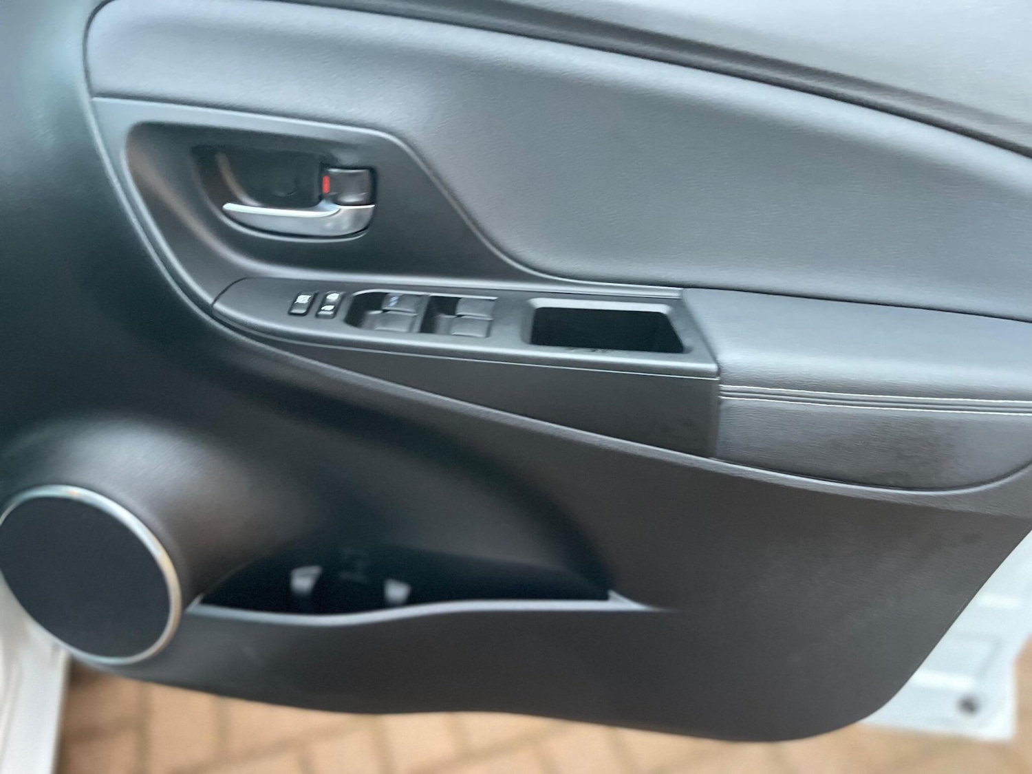 Used Toyota Yaris 2017 for sale - 77131968: Photo 34