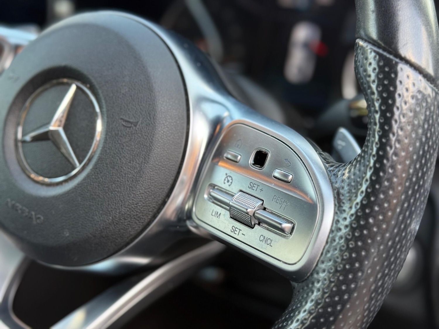 Used Mercedes-Benz C Class 2018 for sale - 76551962: Photo 20