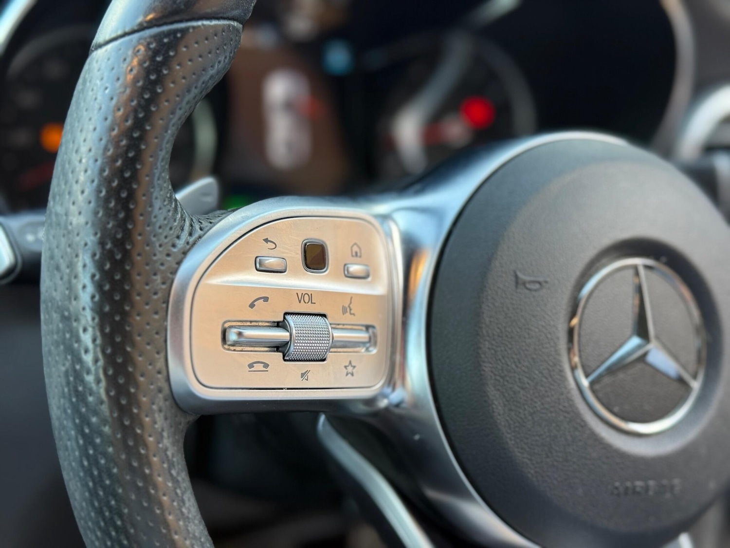 Used Mercedes-Benz C Class 2018 for sale - 76551962: Photo 21