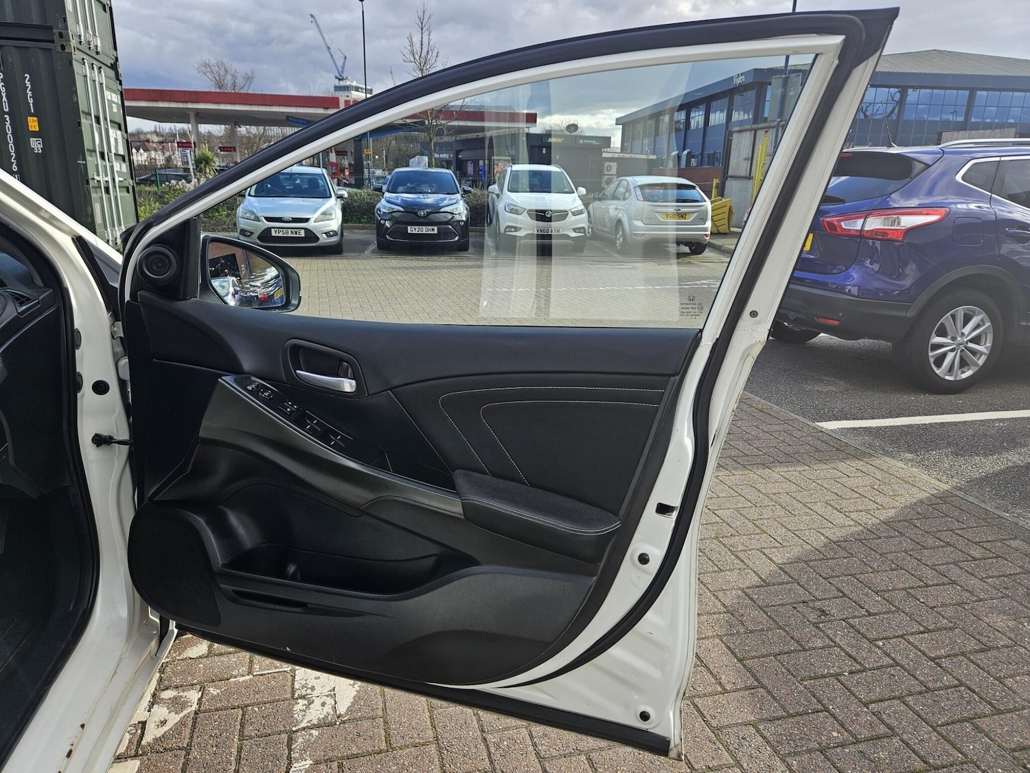 Used Honda Civic 2017 for sale - 77737823: Photo 42