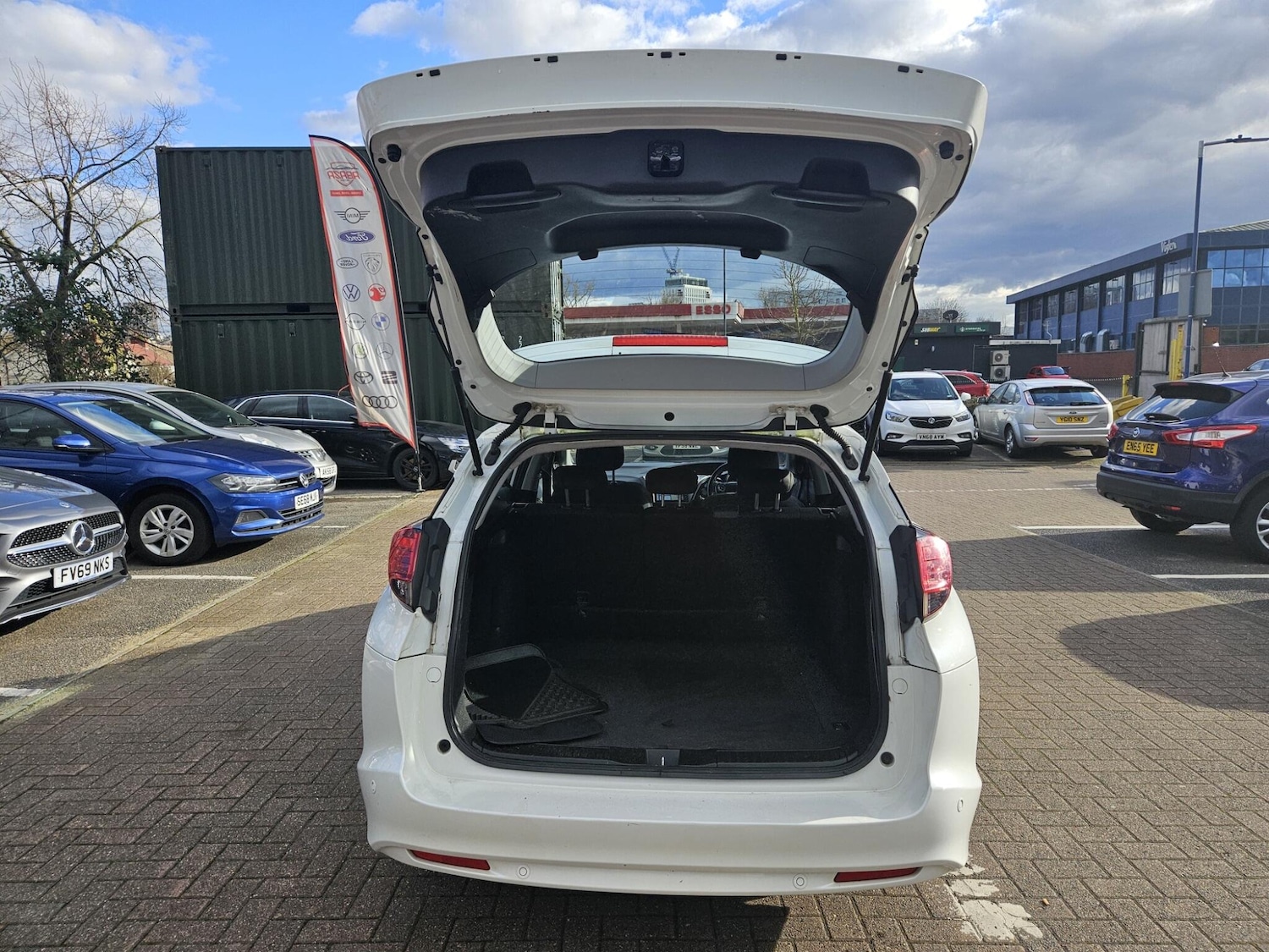 Used Honda Civic 2017 for sale - 77737823: Photo 53