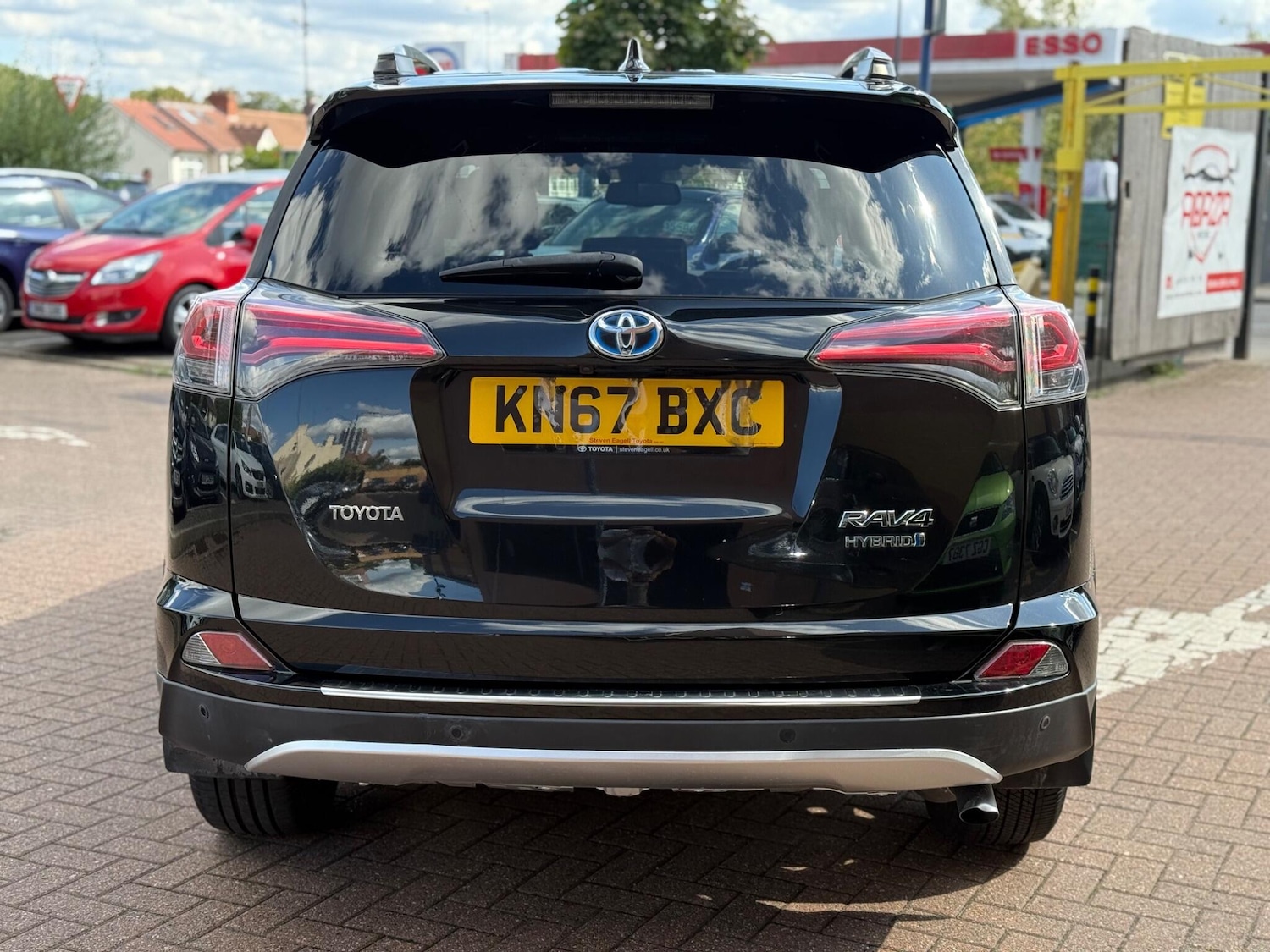 Used Toyota RAV4 2017 for sale - 76996531: Photo 13