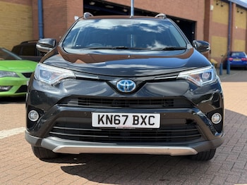 Used Toyota RAV4 2017 for sale - 76996531: Photo