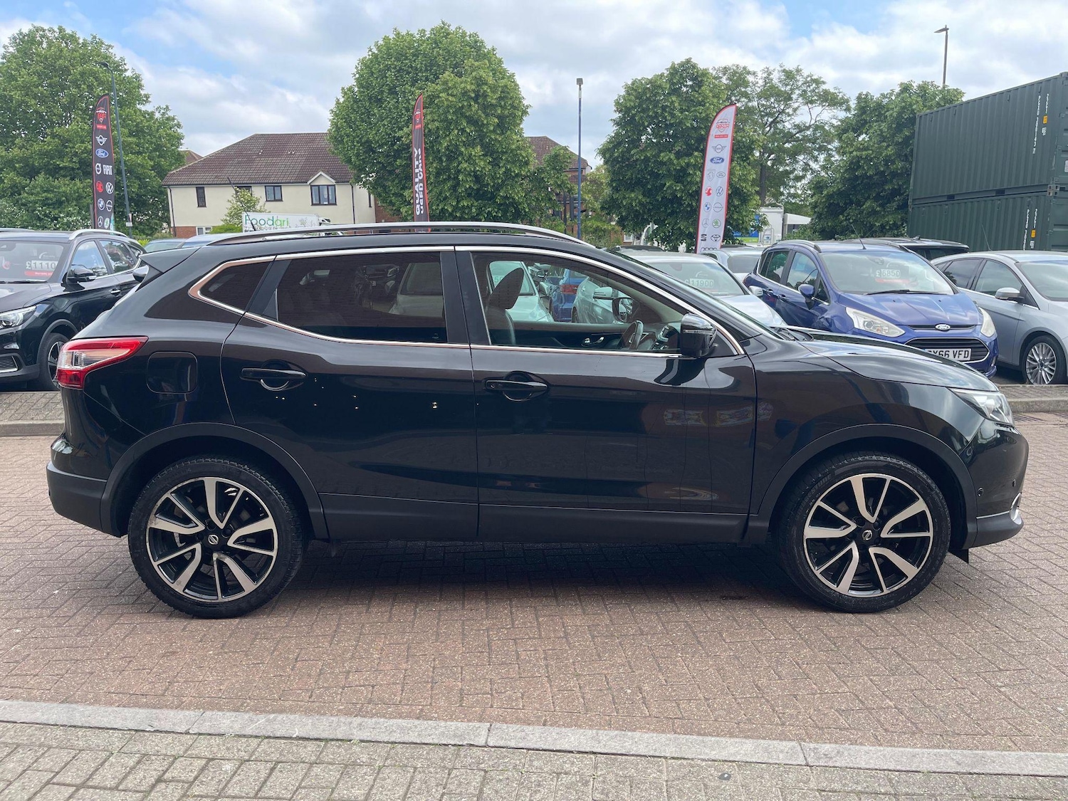 Used Nissan Qashqai 2017 for sale - 76551884: Photo 9