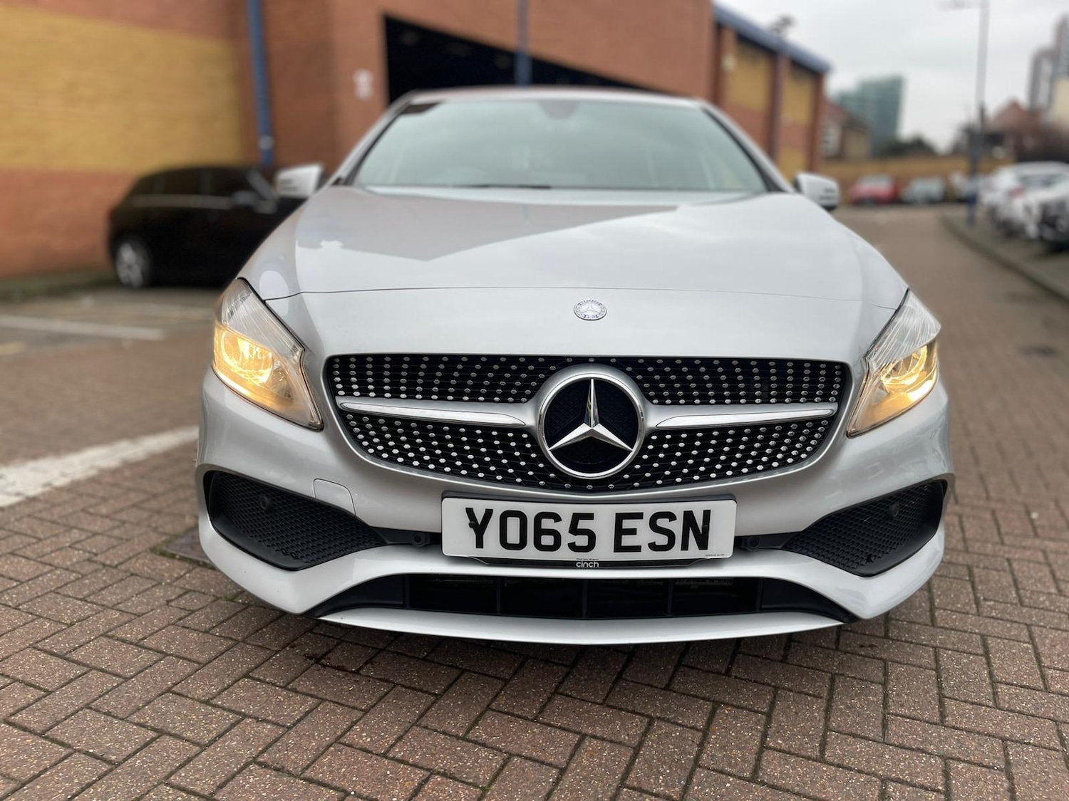 Used Mercedes-Benz A-Class 2015 for sale - 77330726: Photo 2