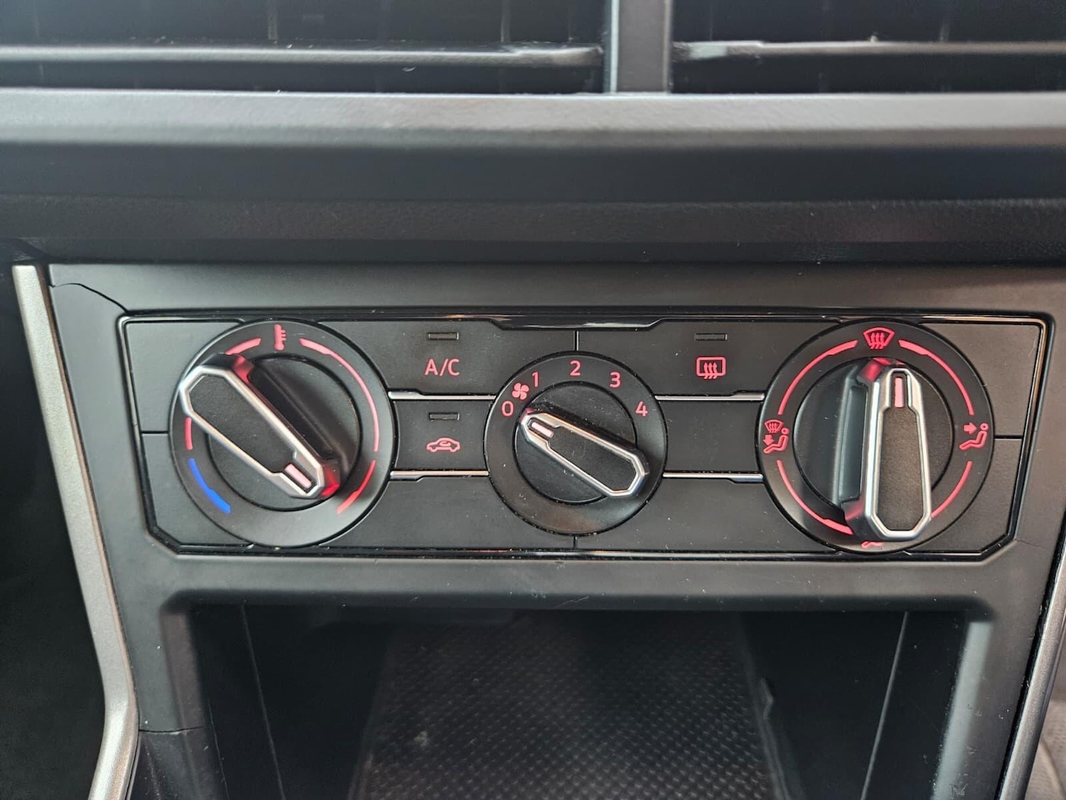 Used Volkswagen Polo 2019 for sale - 76551934: Photo 29