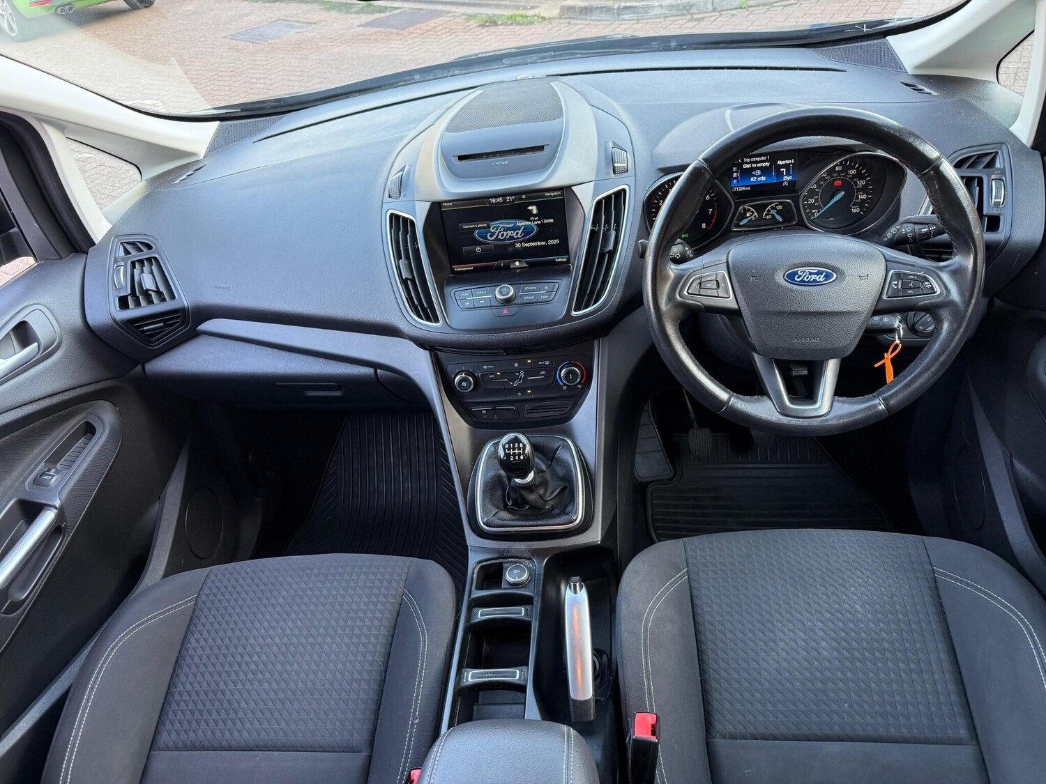 Used Ford Grand C-Max 2015 for sale - 76326099: Photo 18