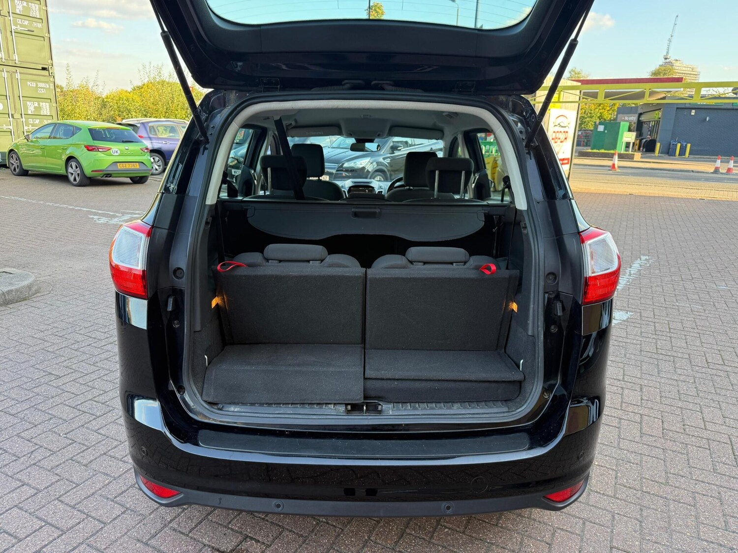 Used Ford Grand C-Max 2015 for sale - 76326099: Photo 38