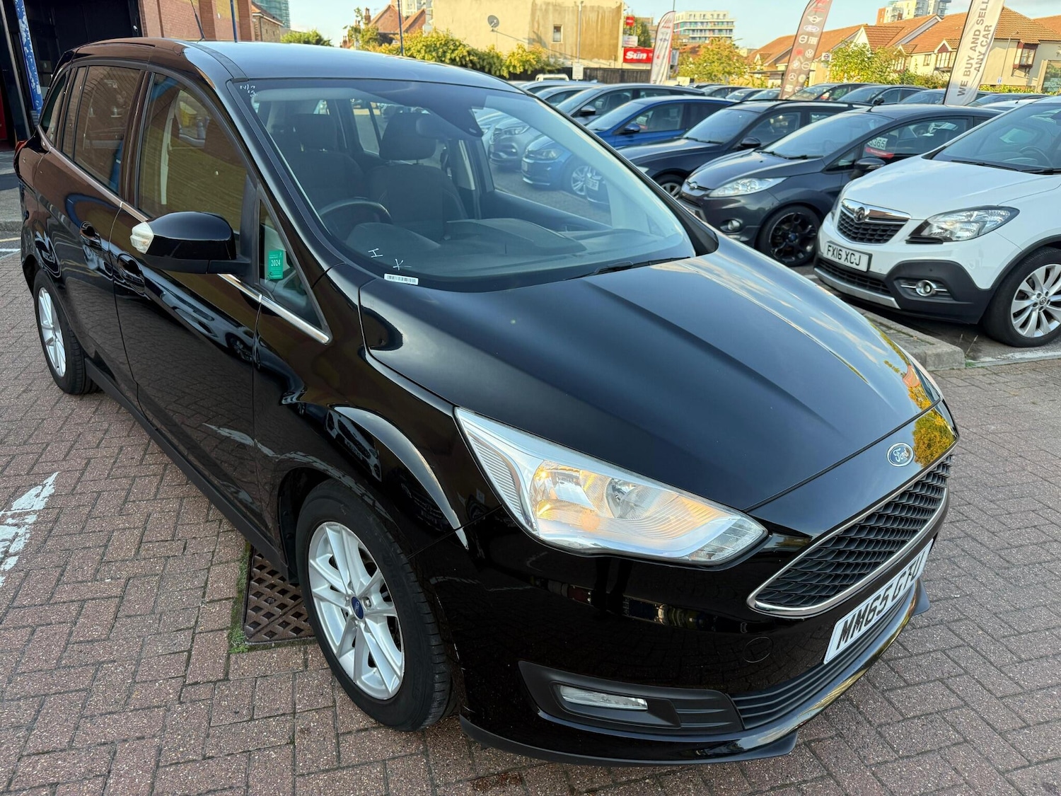 Used Ford Grand C-Max 2015 for sale - 76326099: Photo 7