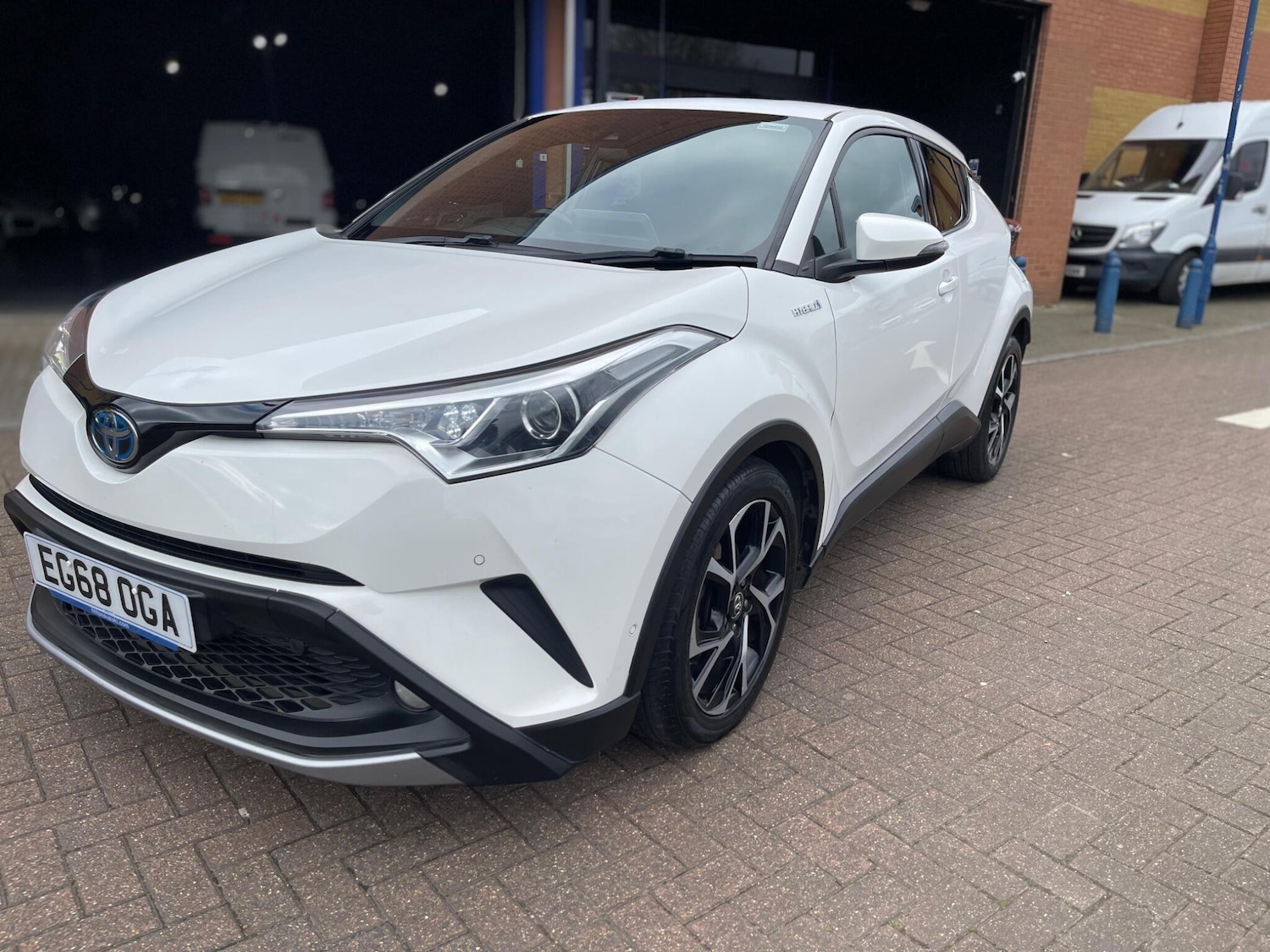 Used Toyota C-HR 2019 for sale - 78116012: Photo 4