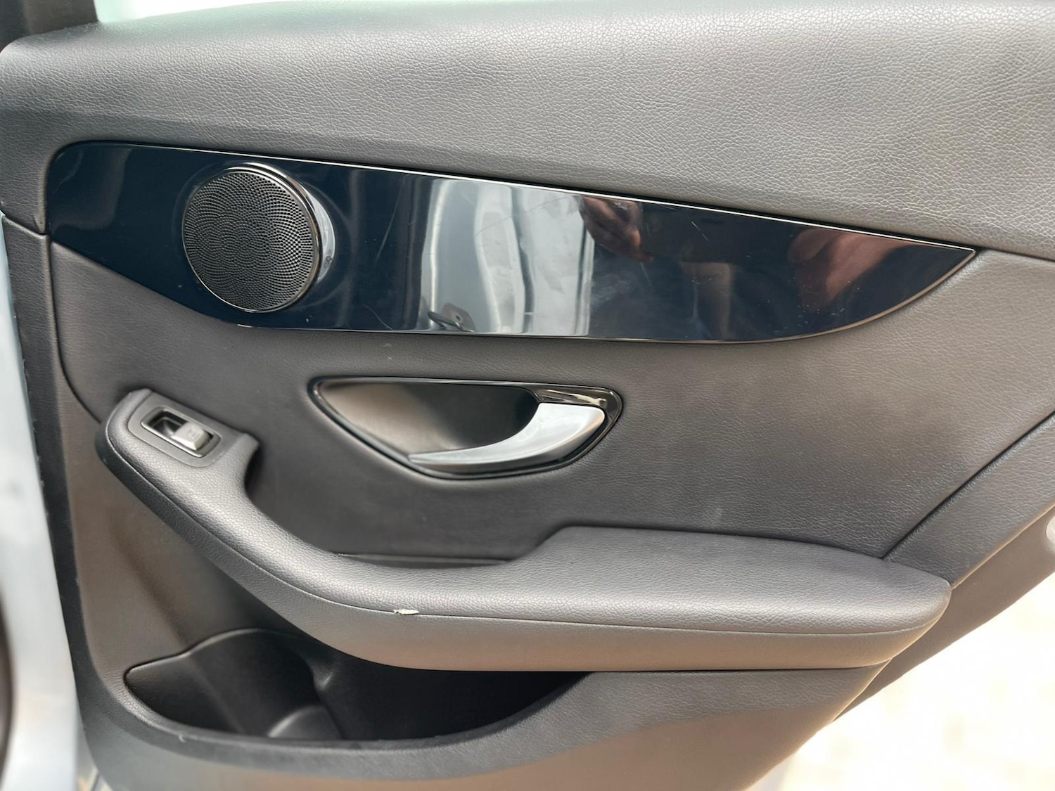 Used Mercedes-Benz C Class 2016 for sale - 76398020: Photo 37