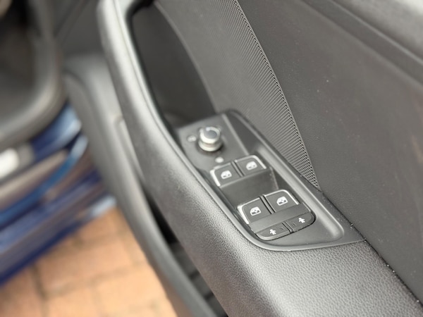 Used Audi A3 2018 for sale - 76326408: Photo 41