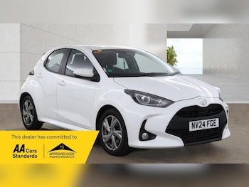 Used Toyota Yaris 2024 for sale - 79158995: Photo