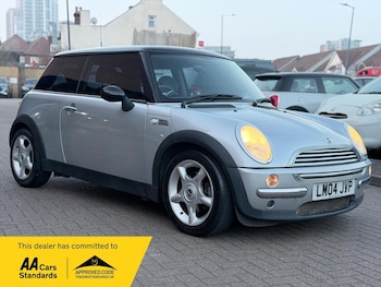 Used MINI Hatch 2004 for sale - 77768143: Photo