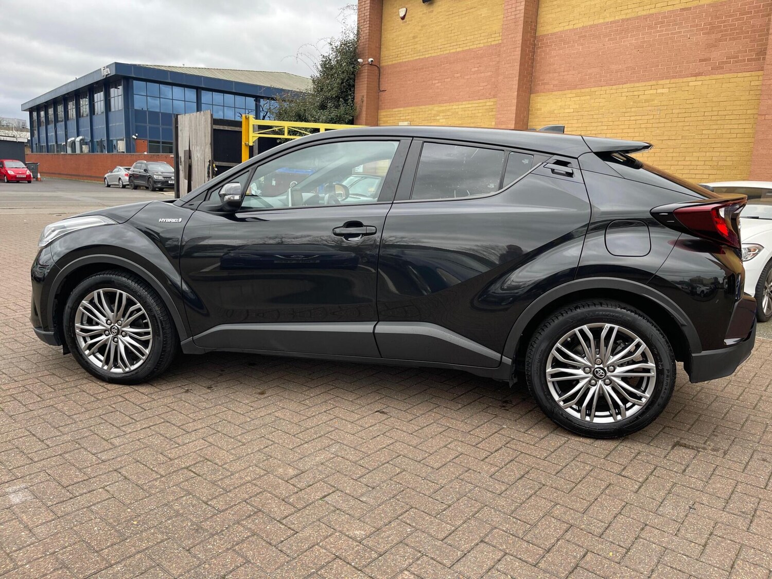 Used Toyota C-HR for sale - 77705624: Photo 13